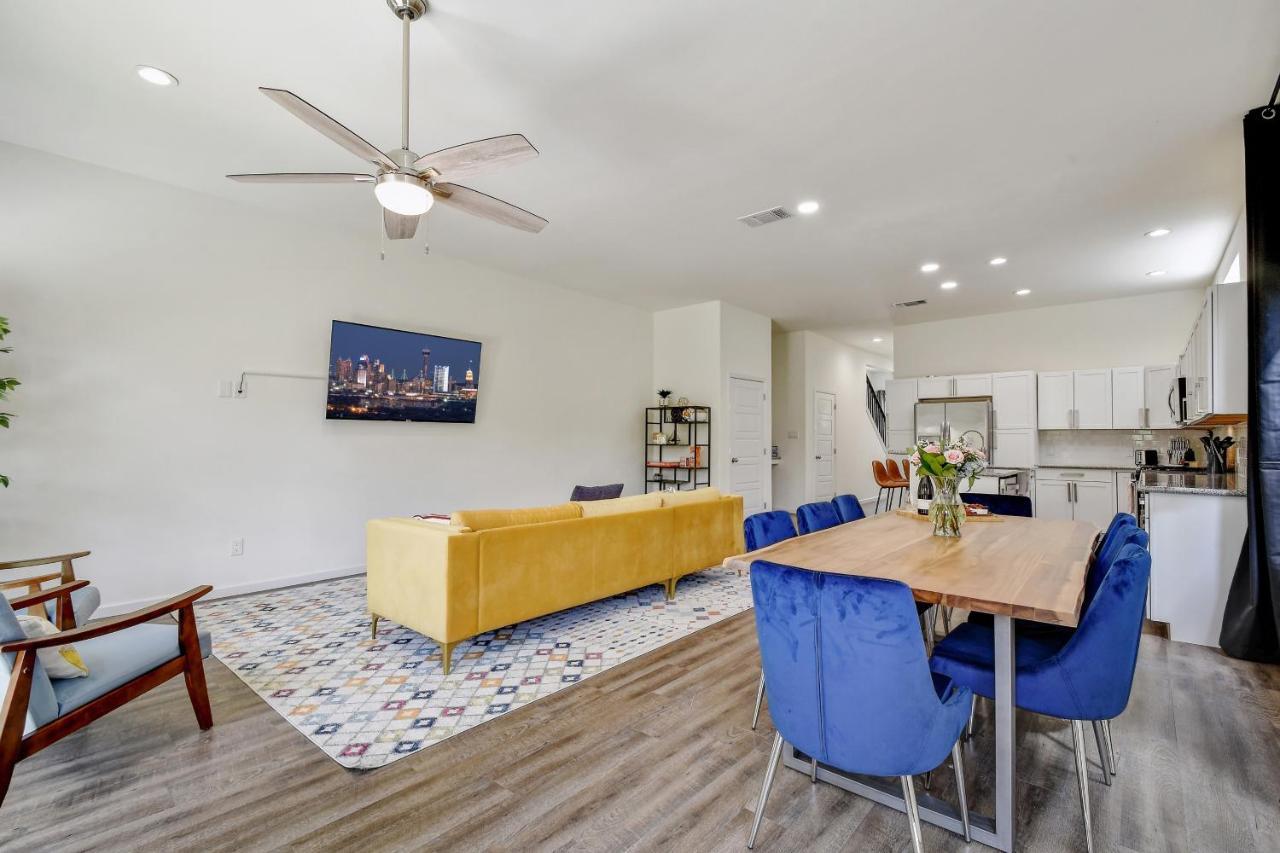 Family Stay! Near Downtown, Coffee Bar, King Bed Сан Антонио Екстериор снимка